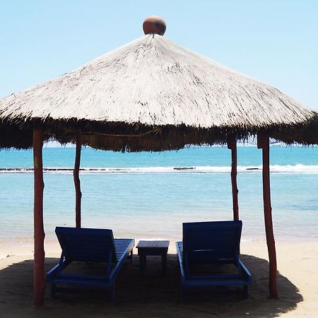 Hotel Robinson Plage Ломе Екстер'єр фото