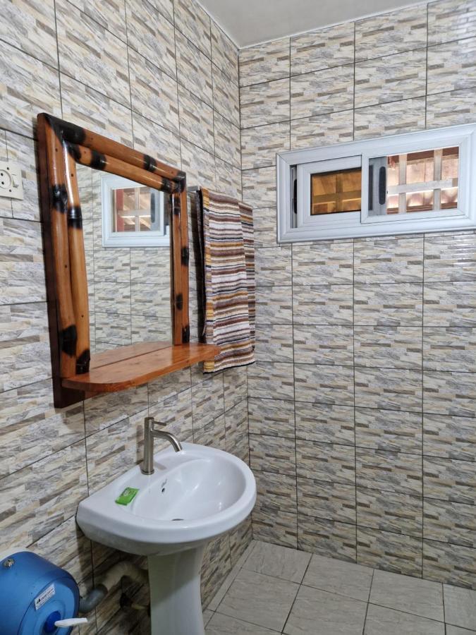 Hotel Robinson Plage Ломе Екстер'єр фото